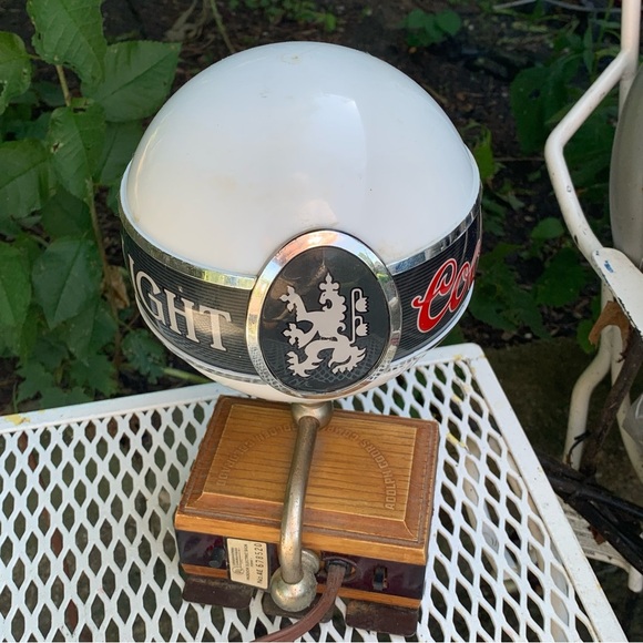 Vintage Coors Light Globe Lamp with Clock 70s 80s Man Cave Bar Advertising Sign - Picture 6 of 7